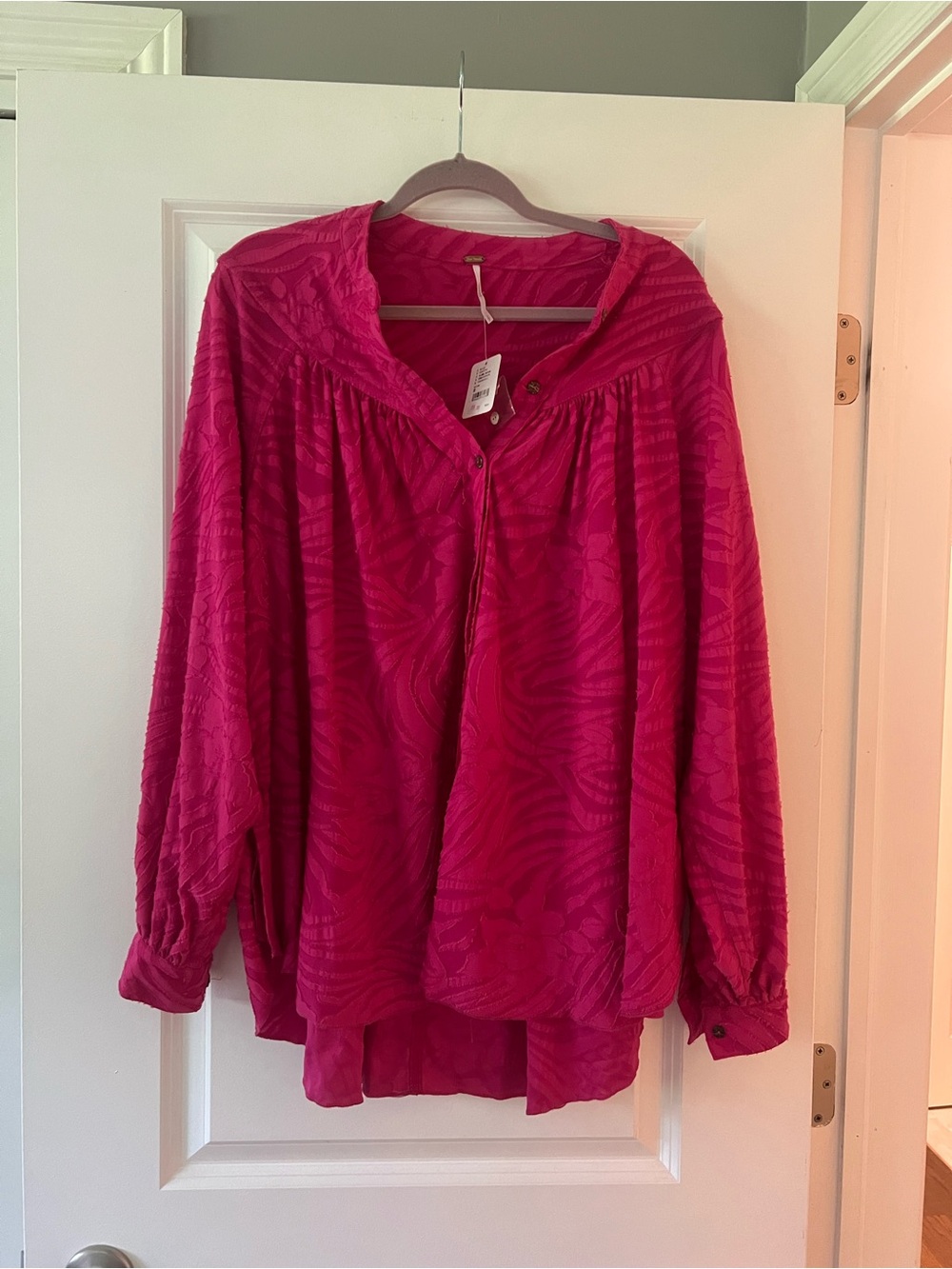 FREE PEOPLE NWT Vibrant Fuchsia Textured Button-Up Blouse